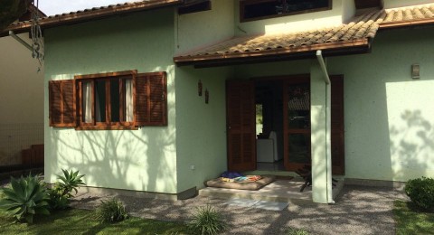 Venda - Casa em Praia Da Ferrugem - Garopaba